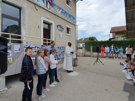 Inauguration de l’Ecole de Bons en Chablais.