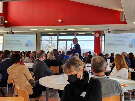 200 personnes réunies pour la prospective